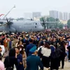 Vietnam International Defence Expo extends visiting time to some booths