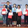 Scholarships worth 1.7 billion VND presented to 200 disadvantaged students