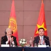 Kyrgyz PM meets with Vietnamese business community