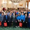 Ambassador holds dialogue with Vietnamese youth and students in Russia