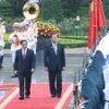 Vietnamese Prime Minister hosts official welcome ceremony for Japanese counterpart
