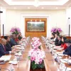 Officials of Vietnamese, Mozambican parties hold talks