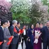 Party chief meets with Vietnamese community in Kazakhstan