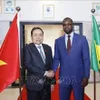 Vietnamese top legislator meets Senegalese Prime Minister