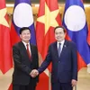 Vietnamese NA pledges to stand side by side with Lao courterpart