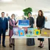 Party leader’s spouse presents Vietnamese bookcase to Helsinki Central Library Oodi