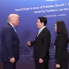 State President meets with US President, world leaders in RoK