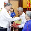 Party General Secretary pays pre-Tet visit to Tay Ninh province