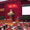 Party chief meets with members of subcommittees preparing for 14th National Congress