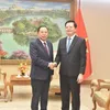 Deputy PM receives Cambodian Minister of Cult and Religion in Hanoi