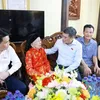 PM Le Minh Hung pays tribute to revolution contributors in Hai Phong