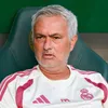 Mourinho tiết lộ từng ký hợp đồng dẫn dắt Manchester United năm 2013