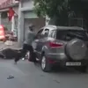 Truy bắt nghi phạm dùng dao đâm liên tiếp tài xế ô tô ở Hà Nội