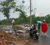 Đà Nẵng: Phát hiện số lượng lớn vỉ thuốc tân dược chưa sử dụng vứt ngoài đường