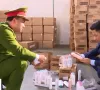 Lật tẩy mỹ phẩm đội lốt hàng xịn