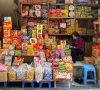 Tại sao các hộ kinh doanh đóng cửa hàng loạt?