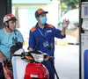 Giá xăng tăng lên gần 20.000 đồng/lít