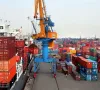 Hàng Việt tăng tốc ra thế giới, vượt chỉ tiêu xuất khẩu