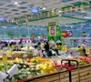 Bảo đảm nguồn cung hàng hóa thiết yếu, bình ổn thị trường mùa mưa bão và cuối năm 2025