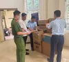 Đội QLTT số 12 chuyển cơ quan công an xử lý vụ thuốc lá nhập lậu quy mô lớn