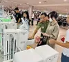Phó Thủ tướng yêu cầu tháo gỡ vướng mắc về tạm hoãn xuất cảnh do nợ thuế