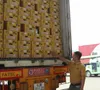 Xuất khẩu qua cửa khẩu Lào Cai tăng hơn 60%, sầu riêng lập kỷ lục
