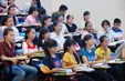 Đề xuất không miễn học phí, thay bằng vay tín dụng với sinh viên sư phạm