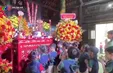 Giữ làng trong phố