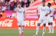 Barcelona hạ Real Madrid 4-3, tiến sát ngôi vương La Liga