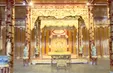 Ngai vua Triều Nguyễn ở Đại nội Huế bị xâm hại