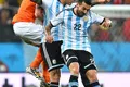 https://cdn-images.vtv.vn/thumb_w/630/Uploaded/quangphat/2014_07_10/Argentina-Holland-16.jpg