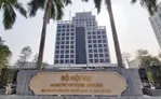 Lý do Bộ Nội vụ đề nghị tạm dừng trình đề án sắp xếp, sáp nhập huyện, xã theo tiêu chuẩn cũ