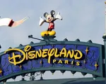 Disneyland Paris thua lỗ kỉ lục sau vụ tấn công khủng bố