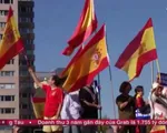 Catalonia chìm trong nguy cơ hỗn loạn và đối đầu