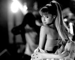 Ariana Grande hủy show tại Việt Nam vào phút chót, fan ngẩn ngơ