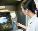 Chủ thẻ ATM không phải trả phí nếu không dùng hết dịch vụ