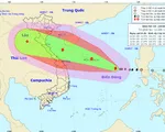 Bão số 10 tăng cấp liên tục, hướng về vùng biển Bắc Trung Bộ