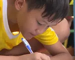 Cặp lá yêu thương: Cậu bé mơ ước thành cầu thủ bóng đá