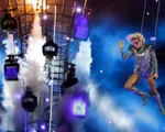 Màn diễn đẳng cấp của Lady Gaga tại Super Bowl 2017