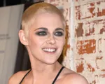 Choáng! Kristen Stewart cạo đầu