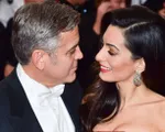 Vợ George Clooney mang thai đôi