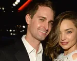 Chân dài Miranda Kerr sinh con trai