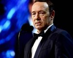 8 nhân viên phim “House of Cards” tố Kevin Spacey quấy rối tình dục