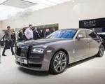 Xe Rolls-Royce sơn bằng bụi của 1.000 viên kim cương