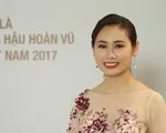 Thí sinh Hoa hậu Hoàn vũ Việt Nam 2017 lỡ miệng nói mình… 59 tuổi khi ăn tối cùng trai đẹp