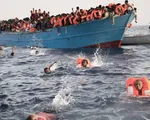 Cứu sống 75 người tị nạn ở ngoài khơi Libya