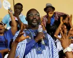 Cựu danh thủ George Weah đắc cử Tổng thống Liberia