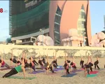 Tập thể dục bên biển Nha Trang