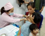 Hậu Giang: Hơn 2.000 trẻ phải tạm hoãn tiêm vaccine 5 trong 1