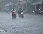 Mưa ở miền Trung giảm cường độ, đề phòng lũ có thể lên trở lại